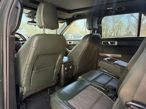 Used 2023 Ford Explorer Timberline AWD/4WD image 14