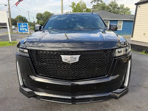 Used 2023 Cadillac Escalade Sport w/ LPO, ONYX Package AWD/4WD image 2
