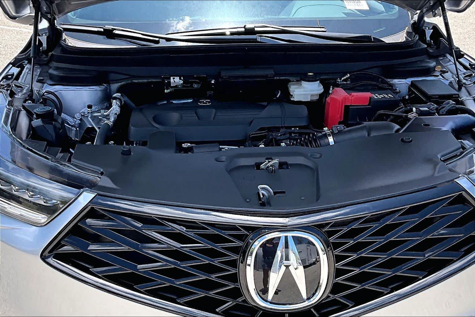 Used 2026 Acura RDX SH-AWD image 16