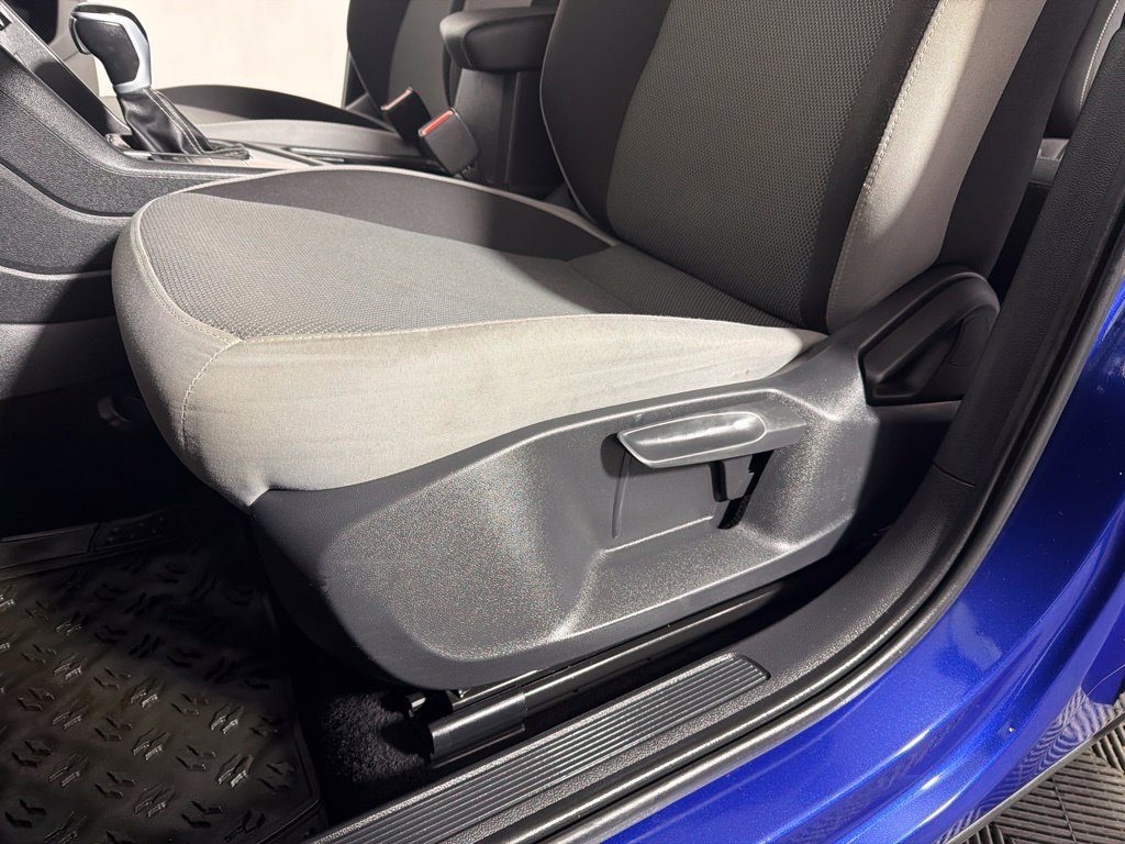 Certified 2024 Volkswagen Taos S FWD image 11
