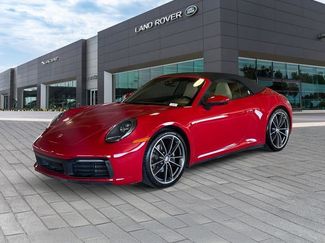 Used 2022 Porsche 911 Carrera 4 video 1