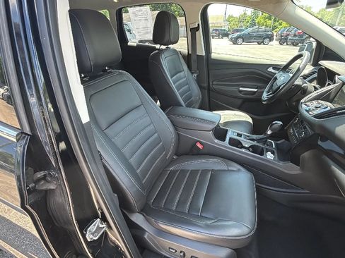 Used 2017 Ford Escape Titanium w/ Canadian Touring Package AWD/4WD image 15