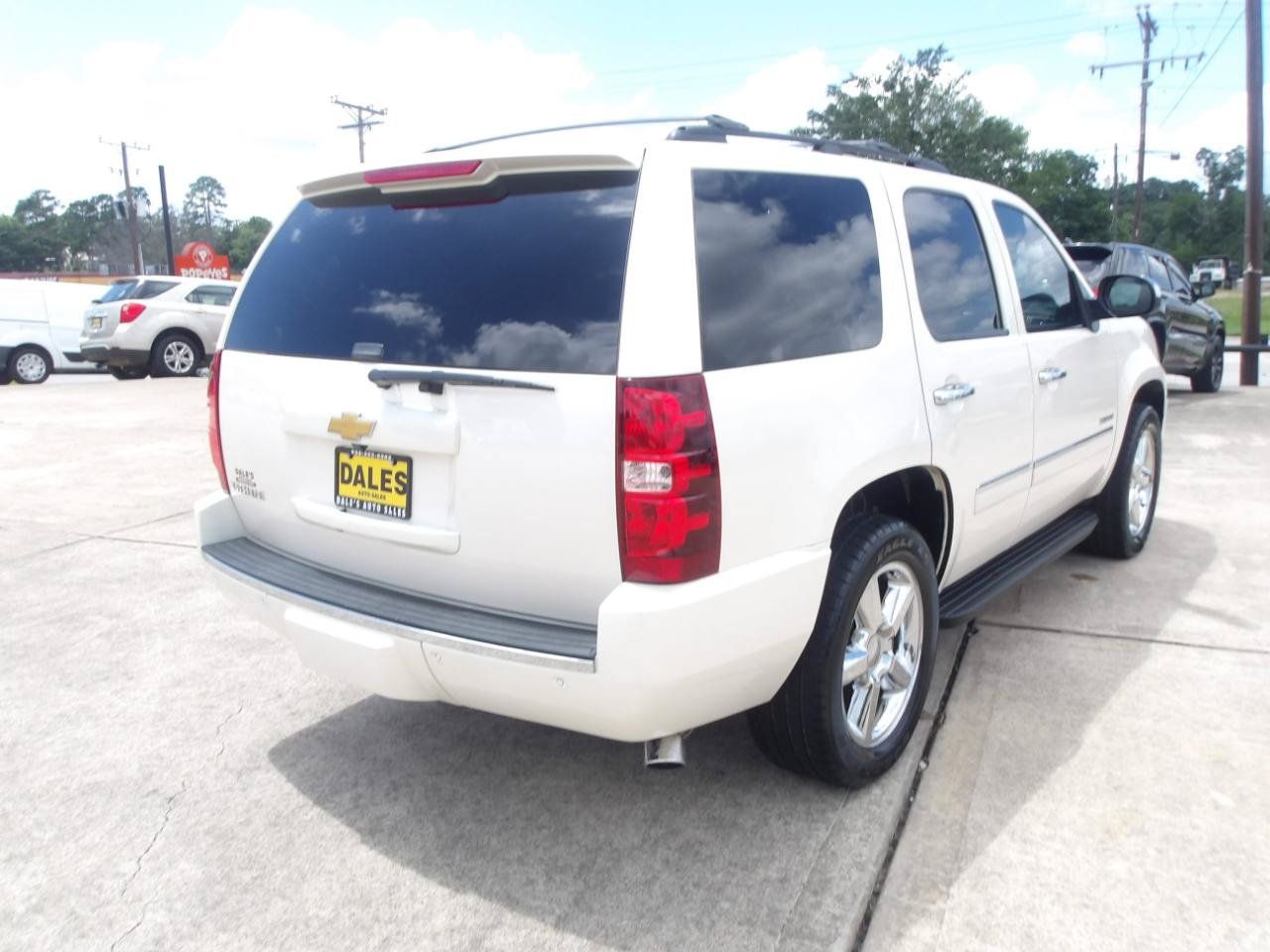 Used 2013 Chevrolet Tahoe LTZ RWD image 11