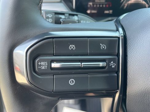Used 2025 GMC Acadia AT4 w/ LPO, Floor Liner Package AWD/4WD image 39