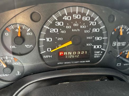 Used 2001 Chevrolet Express 1500 RWD image 13