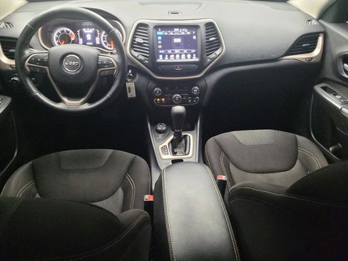 Used 2016 Jeep Cherokee Latitude w/ Cold Weather Group AWD/4WD image 22