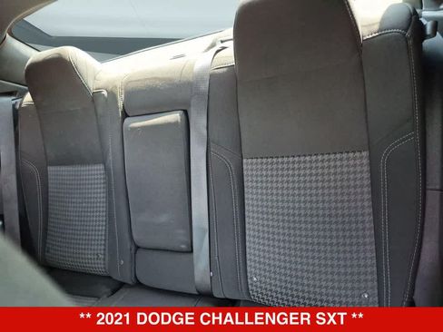Used 2021 Dodge Challenger SXT RWD image 15