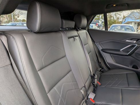 Used 2025 BMW X2 xDrive28i image 33