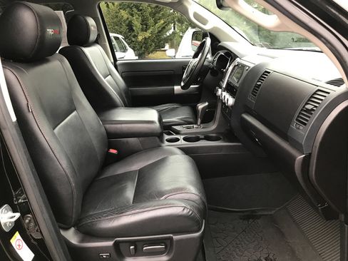 Used 2021 Toyota Sequoia TRD Pro image 32