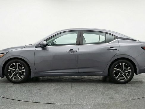 Used 2025 Nissan Sentra SV image 5