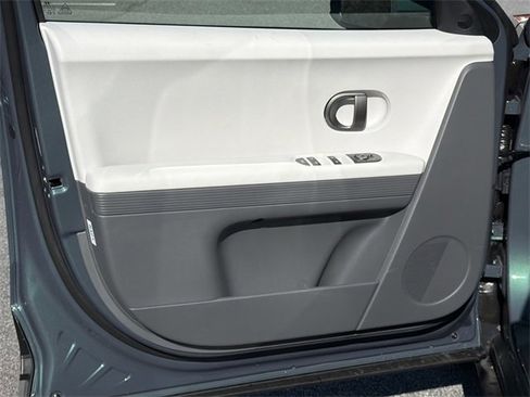 New 2026 Hyundai Ioniq 5 SEL image 10