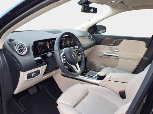 Used 2023 Mercedes-Benz GLA 250 image 8