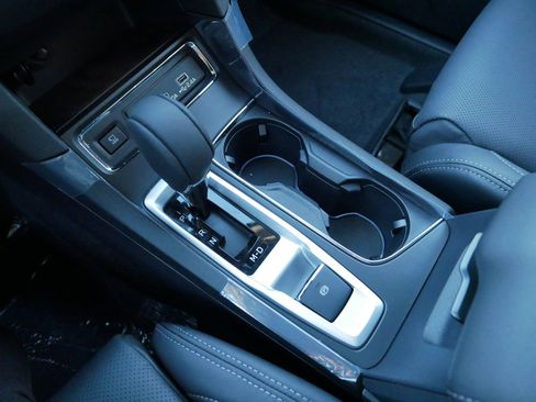 New 2026 Subaru Ascent Limited image 10