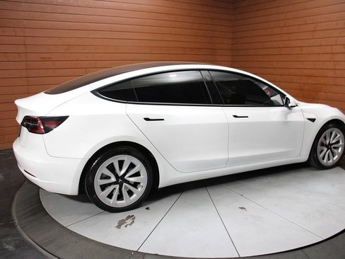 Used 2023 Tesla Model 3 Long Range image 18