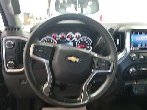Used 2020 Chevrolet Silverado 1500 LT RWD image 6