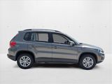 Used 2016 Volkswagen Tiguan S image 4