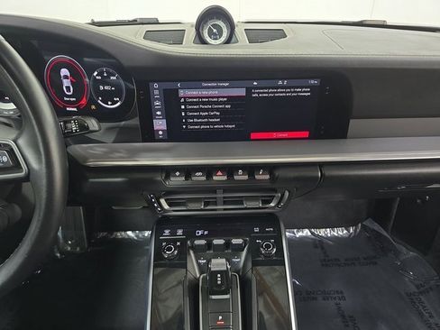 Used 2021 Porsche 911 Carrera S image 16