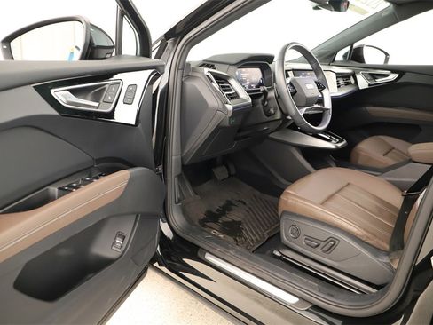 Certified 2022 Audi Q4 e-tron Premium Plus image 14