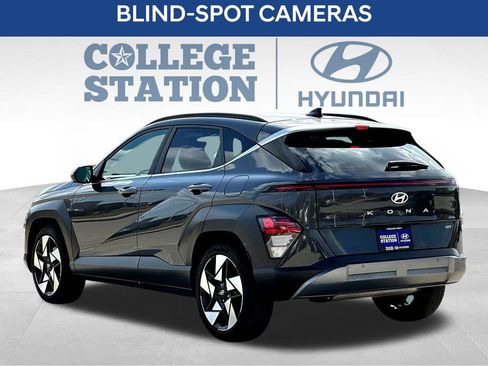 Used 2025 Hyundai Kona Limited image 8