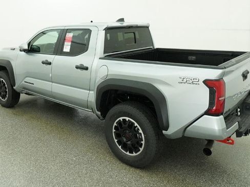 New 2026 Toyota Tacoma TRD Off-Road AWD/4WD image 21