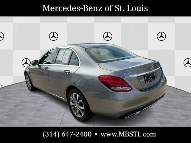 Used 2015 Mercedes-Benz C 300 4MATIC Sedan image 4