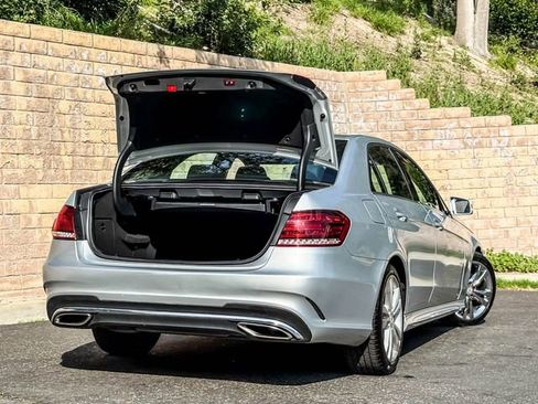 Used 2016 Mercedes-Benz E 350 Sedan image 20
