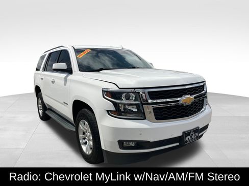 Used 2018 Chevrolet Tahoe LT image 3