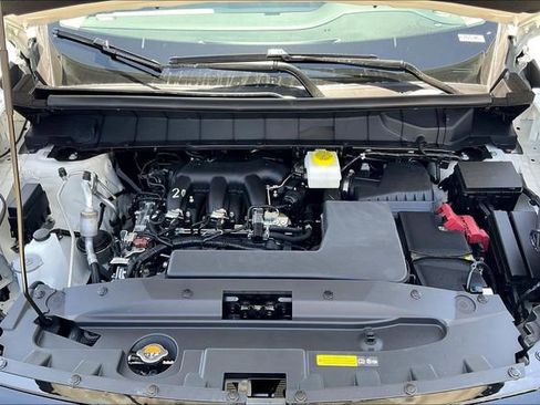 New 2026 Nissan Pathfinder SL image 8