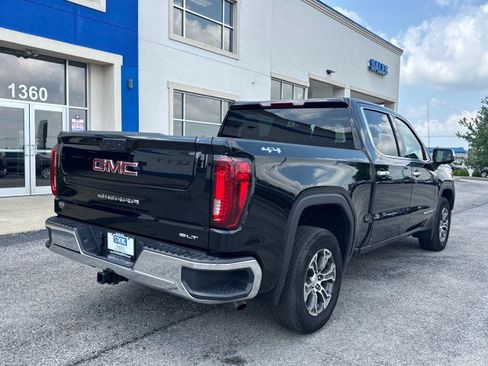Used 2025 GMC Sierra 1500 SLT AWD/4WD image 16
