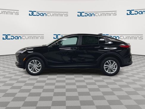 New 2026 Buick Envista Preferred FWD image 5