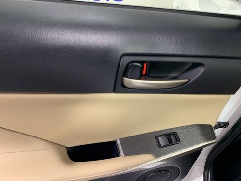 Used 2020 Lexus IS 300 F Sport w/ F Sport Package image 32