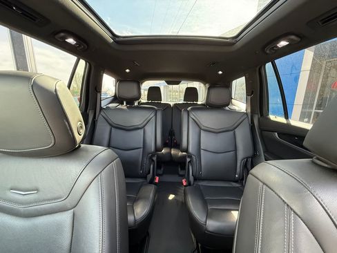 Certified 2020 Cadillac XT6 Premium Luxury image 25