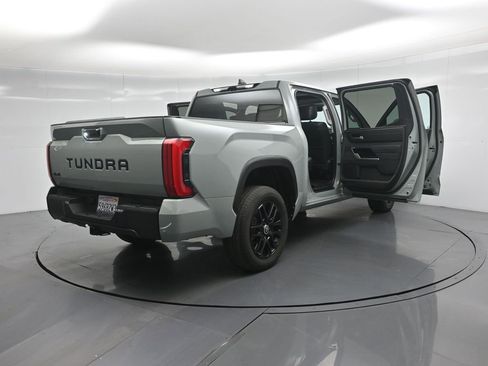 Used 2024 Toyota Tundra Limited image 5