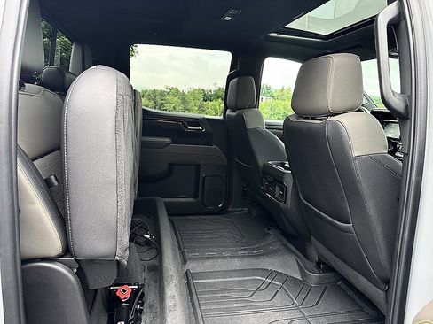 Used 2024 Chevrolet Silverado 1500 ZR2 w/ Technology Package AWD/4WD image 12