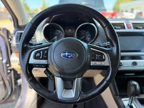 Used 2016 Subaru Outback 2.5i Limited AWD/4WD image 25