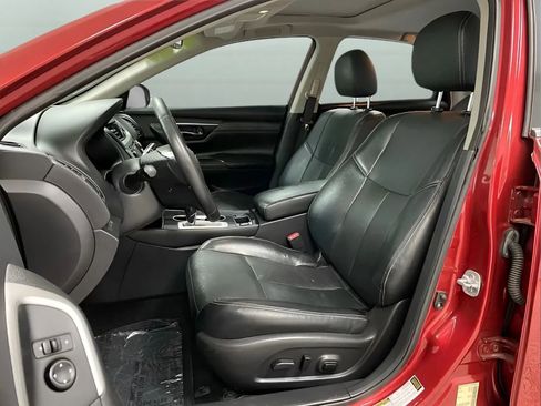 Used 2016 Nissan Altima 2.5 SL w/ 2.5 Technology Package FWD image 10