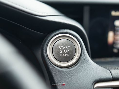 Used 2019 Lexus IS 300 F Sport w/ F Sport Package image 33