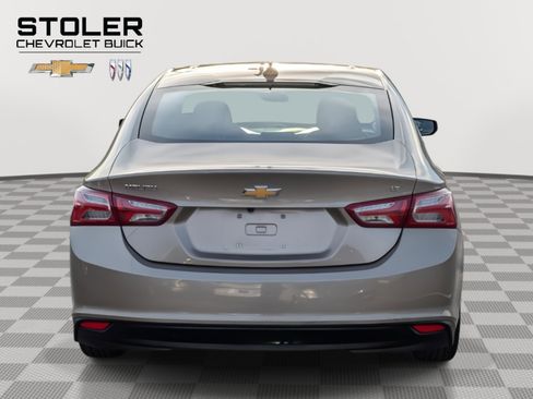Used 2022 Chevrolet Malibu LT image 4