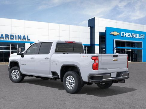 New 2026 Chevrolet Silverado 2500 LT image 3