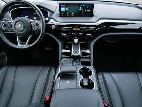 Used 2023 Acura MDX image 10