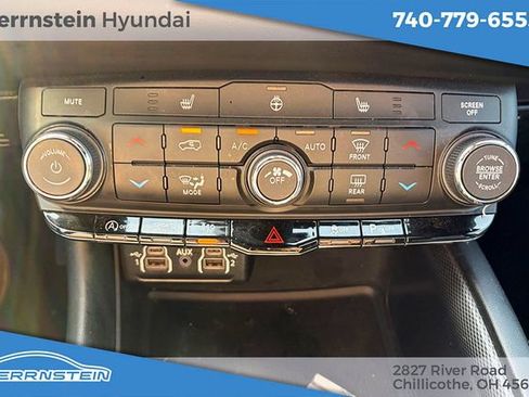 Used 2022 Dodge Durango GT w/ Blacktop Package AWD/4WD image 20