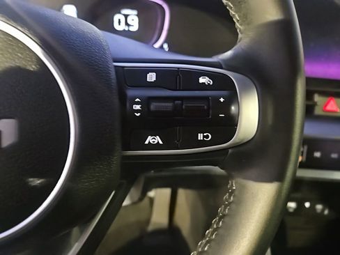 Used 2024 Kia Sportage EX image 20