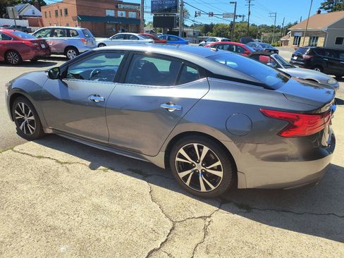 Used 2018 Nissan Maxima 3.5 SV image 8