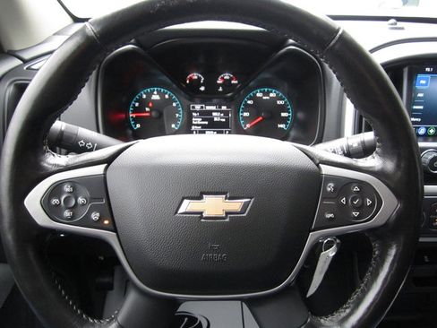 Used 2022 Chevrolet Colorado LT w/ Luxury Package RWD image 14