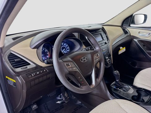 Used 2017 Hyundai Santa Fe Sport image 22