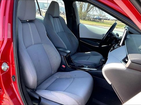 Used 2021 Toyota Corolla SE image 7