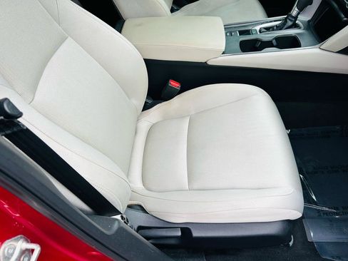 Used 2019 Honda Accord LX image 33