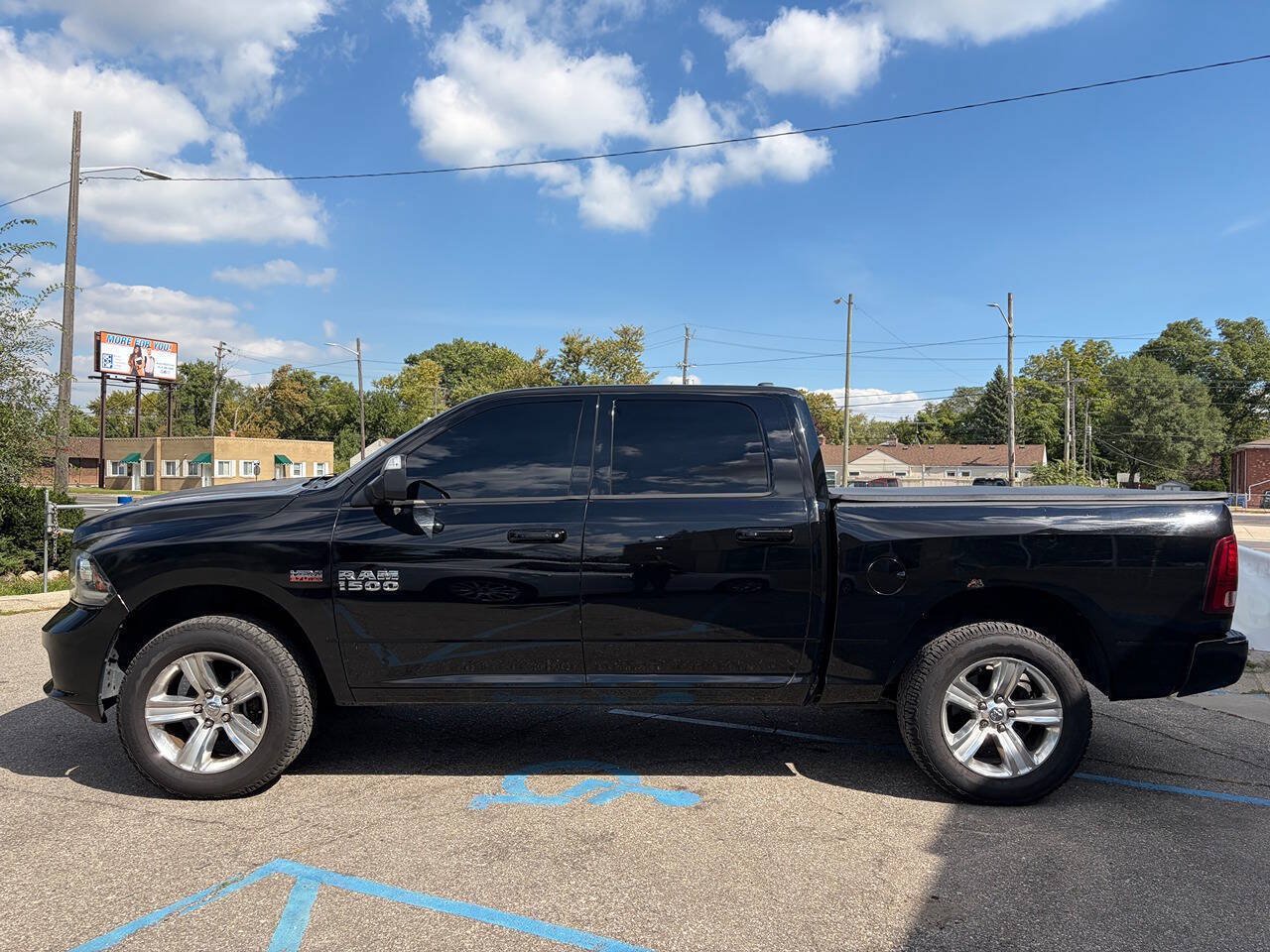 Used 2014 RAM 1500 Sport w/ Trailer Tow Group AWD/4WD image 8