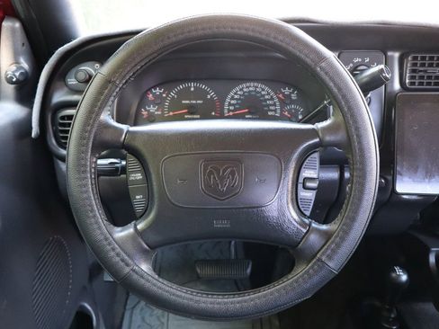 Used 1998 Dodge Ram 2500 Truck Laramie SLT image 19