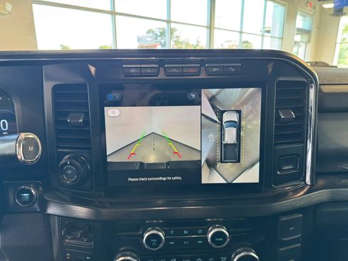 Used 2023 Ford F350 Lariat w/ Lariat Ultimate Package AWD/4WD image 17